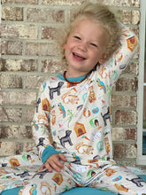 Load image into Gallery viewer, Purrfect Pets 2-Piece Long Sleeve Pjs