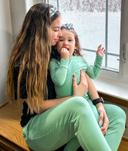 Load image into Gallery viewer, Minty Mint Women's Jogger Pants