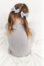 Load image into Gallery viewer, Silver Scene Big Bow