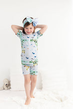 Load image into Gallery viewer, World Map Big Bow Headband