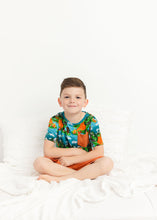 Load image into Gallery viewer, Camping Critters 4-Piece Jogger Daywear