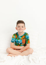 Load image into Gallery viewer, Camping Critters 4-Piece Jogger Daywear