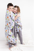 Load image into Gallery viewer, Zoomie Zots Quilted Blanket