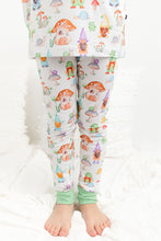 Load image into Gallery viewer, Garden Gnomes Long Sleeve 2 Piece Pjs