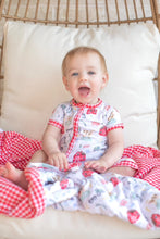 Load image into Gallery viewer, Friendly Farm Quilted Blanket