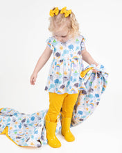 Load image into Gallery viewer, Weather Warriors Yellow Bamboo Alligator Clip Bows