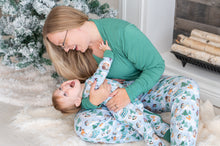 Load image into Gallery viewer, Snowy Slopes Women's Long Sleeve top