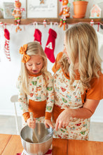 Load image into Gallery viewer, Cream Cocoa Cups Aprons