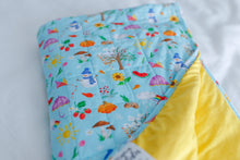 Load image into Gallery viewer, Seasons quilted Blanket