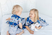 Load image into Gallery viewer, Space Quilted Blanket