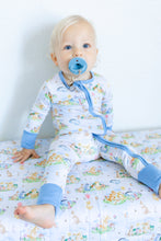 Load image into Gallery viewer, Pooh Pals Adult Quilted Blanket