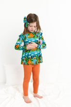 Load image into Gallery viewer, Camping Critters 4-Piece Peplum Set