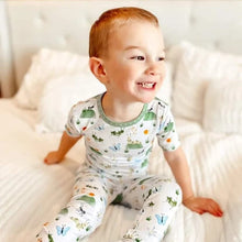 Load image into Gallery viewer, Busy Bugs 2-Piece Short Sleeve Pjs