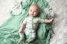 Load image into Gallery viewer, Busy Bugs Blanket