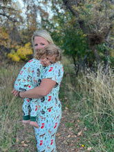 Load image into Gallery viewer, Forest Friends Women's Short Sleeve Pjs