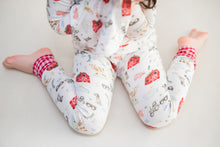 Load image into Gallery viewer, Friendly Farm 2-Piece Long Sleeve Pjs