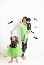 Load image into Gallery viewer, Halloween Women&#39;s Short Sleeve top and bottom pjs
