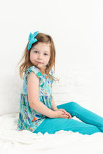 Load image into Gallery viewer, Tidal Teal Alligator clip Bows
