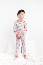 Load image into Gallery viewer, Friendly Farm 2-Piece Long Sleeve Pjs
