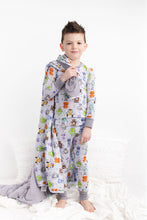 Load image into Gallery viewer, Zoomie Zots Quilted Blanket
