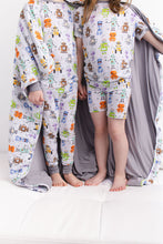 Load image into Gallery viewer, Zoomie Zots Quilted Blanket
