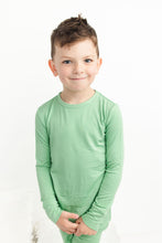 Load image into Gallery viewer, Grassy Green Long Sleeve 2 Piece Pjs
