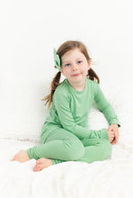 Load image into Gallery viewer, Grassy Green Long Sleeve 2 Piece Pjs
