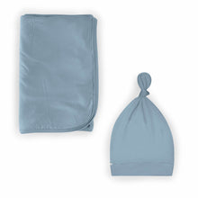 Load image into Gallery viewer, Steele Bue Swaddle with Hat
