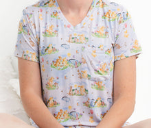 Load image into Gallery viewer, Pooh Pals Women&#39;s Short Sleeve top
