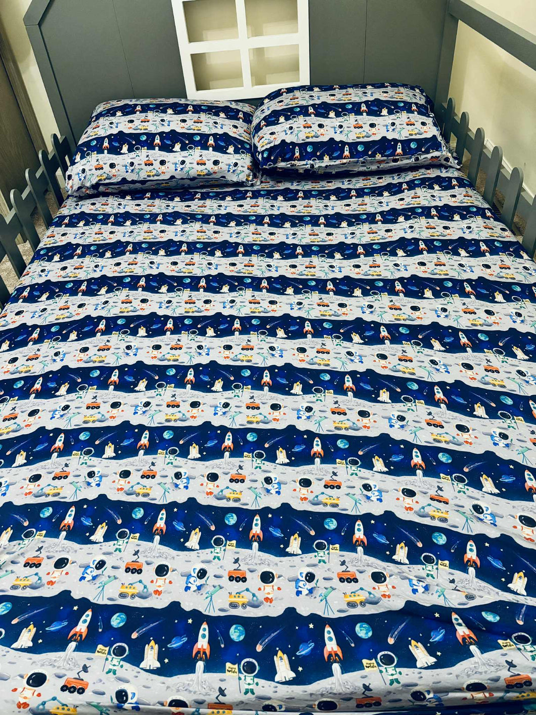 Space Twin Fitted Sheet Plus Pillowcase