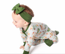 Load image into Gallery viewer, Green Grey Cocoa Cups Bamboo Headband
