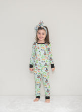 Load image into Gallery viewer, Scallywag Slumber Big Bow Headband
