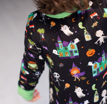 Load image into Gallery viewer, Halloween 2-Piece Long Sleeve Pjs
