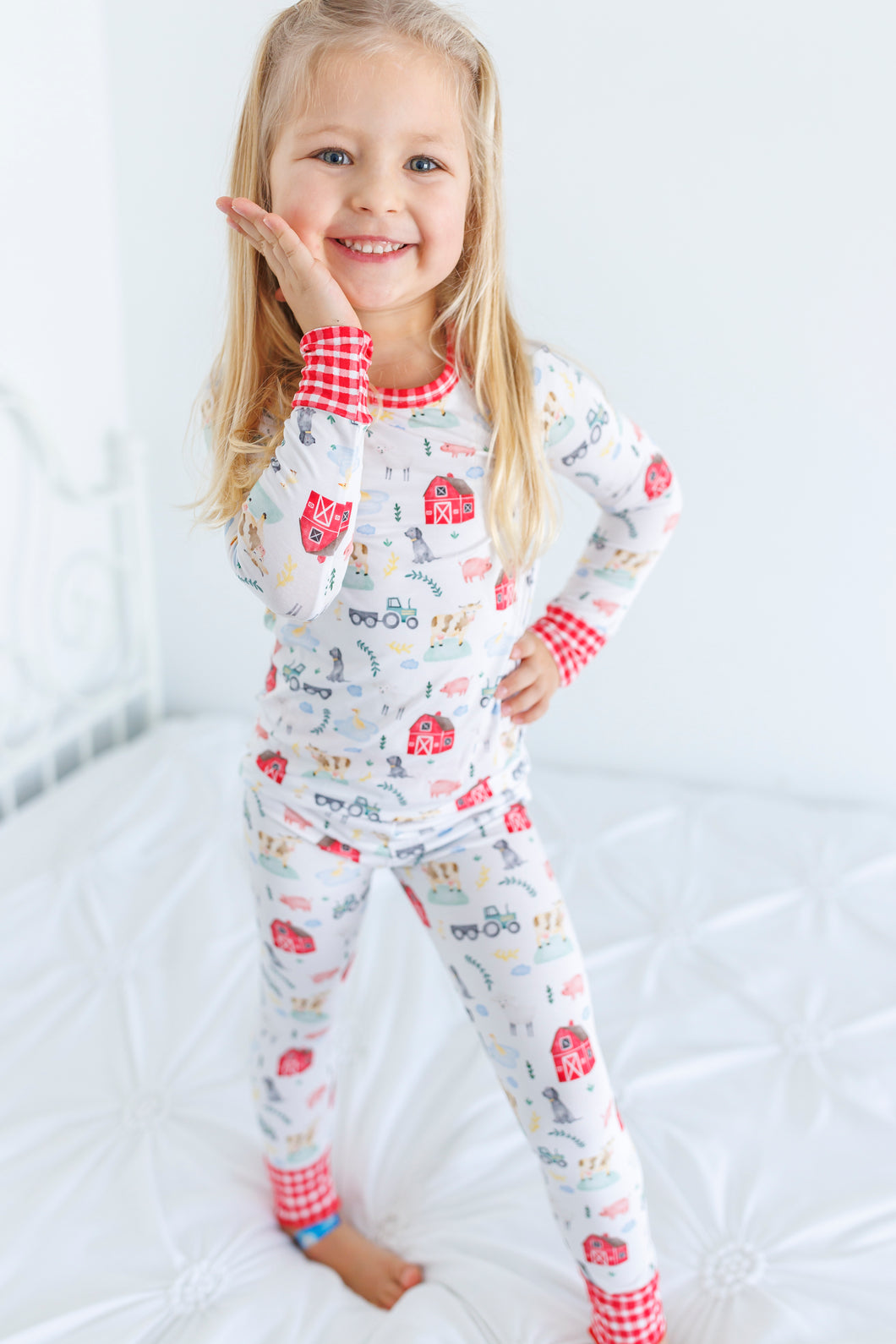 Friendly Farm 2-Piece Long Sleeve Pjs