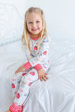 Load image into Gallery viewer, Friendly Farm 2-Piece Long Sleeve Pjs
