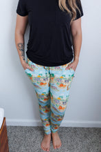 Load image into Gallery viewer, Sunny Safari Women&#39;s bottom pjs
