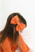 Load image into Gallery viewer, Pumpkin Pie Bamboo Alligator Clip Bows
