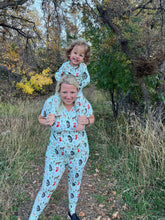 Load image into Gallery viewer, Forest Friends Women&#39;s Short Sleeve Pjs
