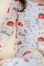 Load image into Gallery viewer, Friendly Farm 2-Piece Long Sleeve Pjs
